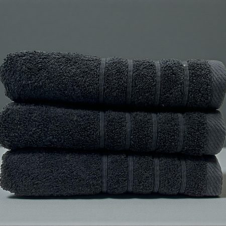 Peškir Bordura 50x100cm 550g/m2 Crna boja Indy