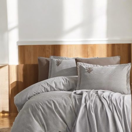 Prekrivač + Set posteljine Palma Bež boja New