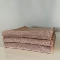 Peškir Indy 70x130 Glat 400g/m2 Kapućino