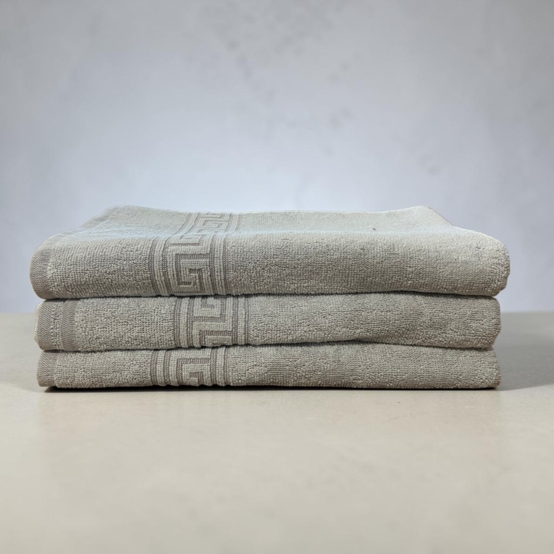 Peškir LTD Siva boja 70x150cm D4