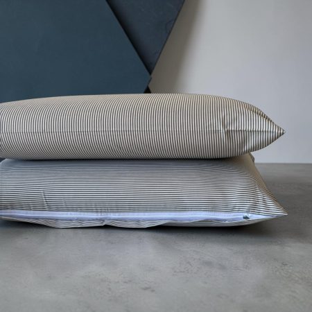 Jastučnica Tamna Siva boja 40x60cm 100% pamuk Dezen Horizon